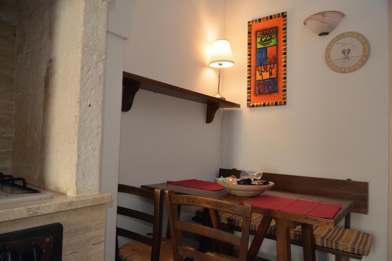 푸티냐노 Frida Accogliente Casa In Pietra 빌라 외부 사진
